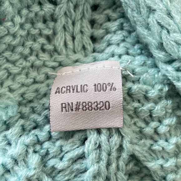 CC infinity scarf - Picture 5 of 5